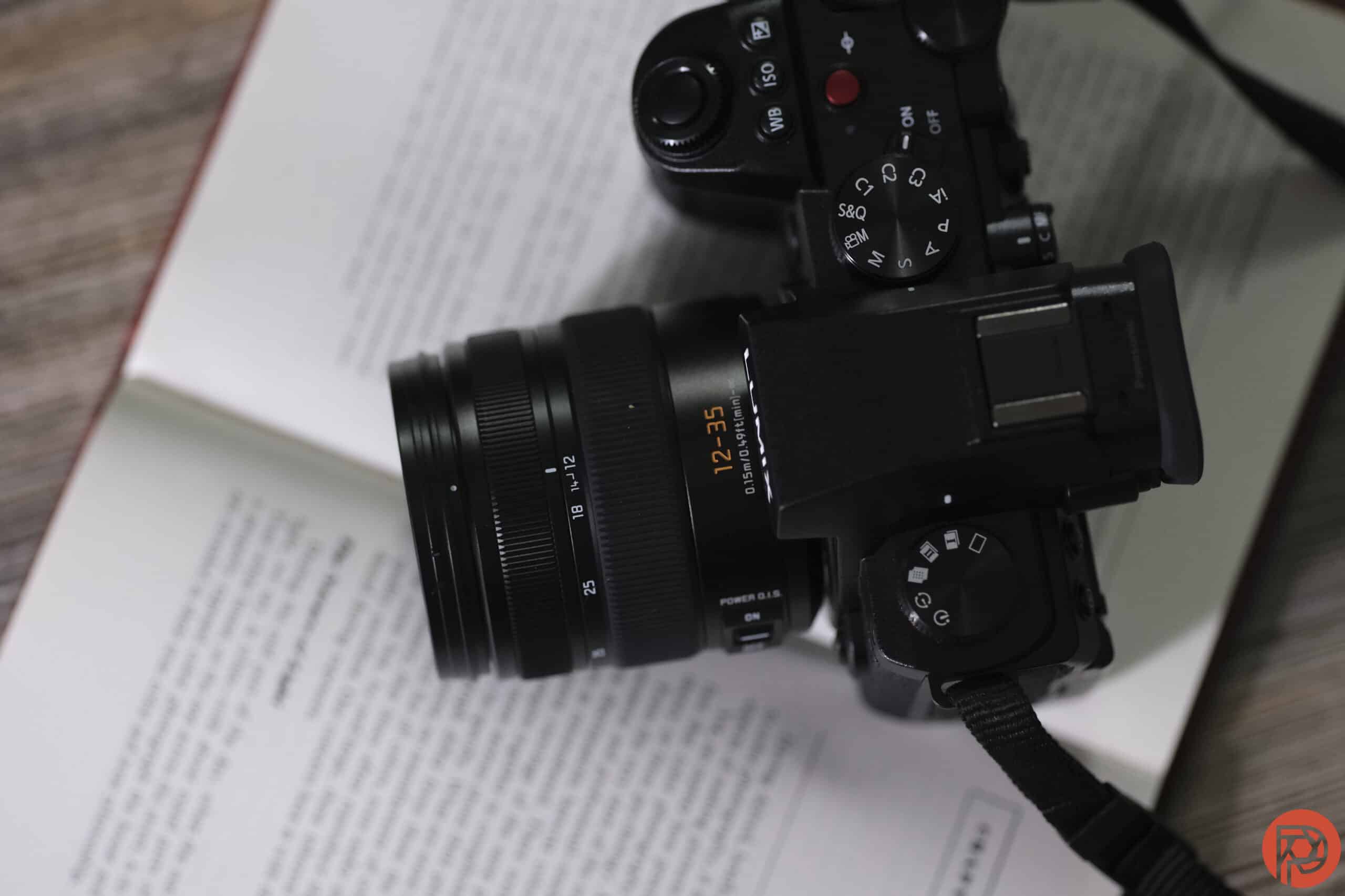 Aperçu du Panasonic Leica 12 35 mm f2